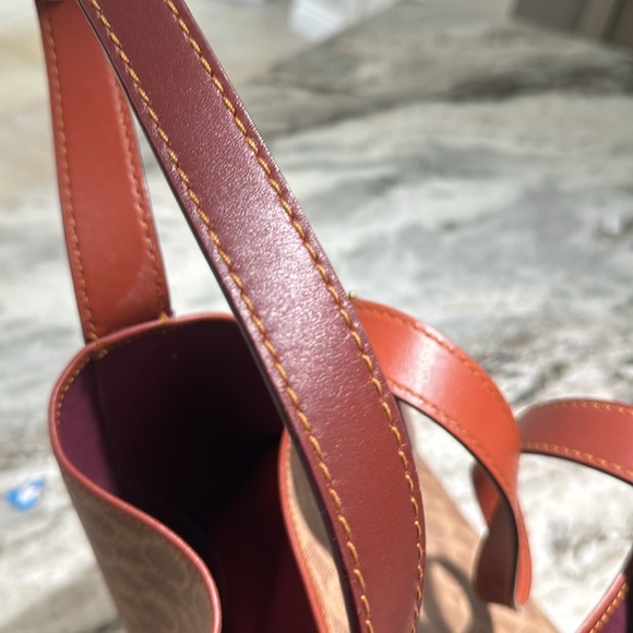 Coach Hadley Hobo in Signature Canvas - Picture 8 of 12